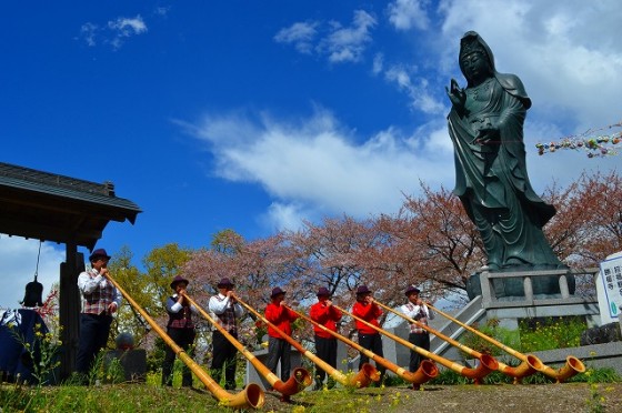 ⑤ふるさと部門　ﾎﾙﾝを吹く人　蛭川隆市